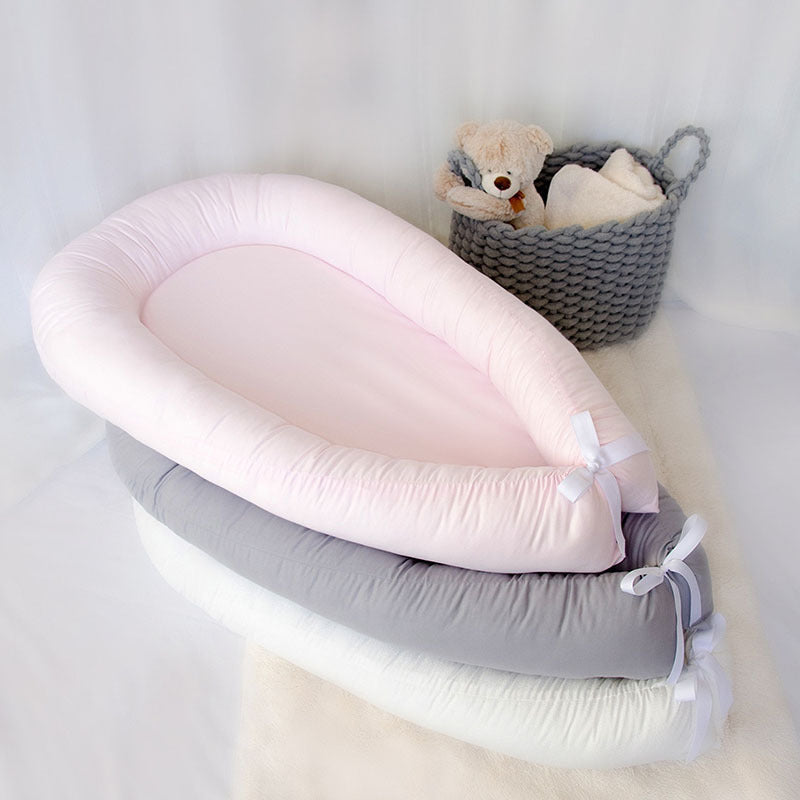 Foldable Baby Uterine Bed: Safe and Bionic
