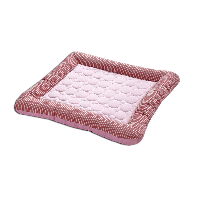 Cooling Pad Bed with Ice Silk Material