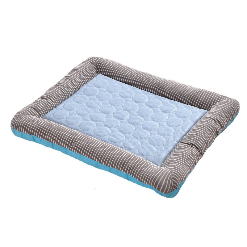 Cooling Pad Bed with Ice Silk Material