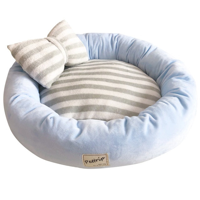 Plush bed for pets