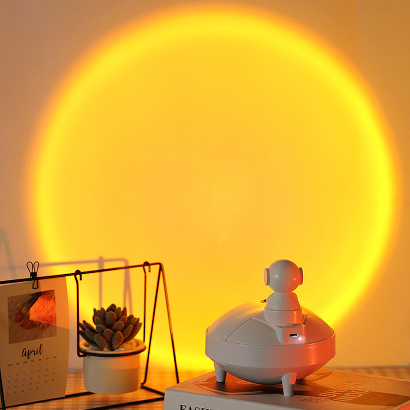 Astronaut Sunset Lamp Humidifier, 360° Rotating, USB Charging