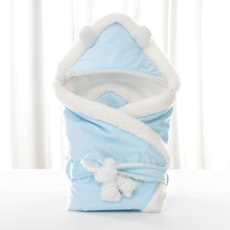 Newborn Swaddle Hug