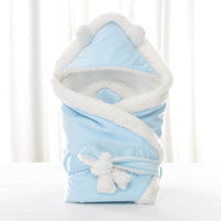 Newborn Swaddle Hug