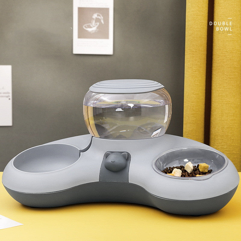 Automatic double bowl for water and feeding.