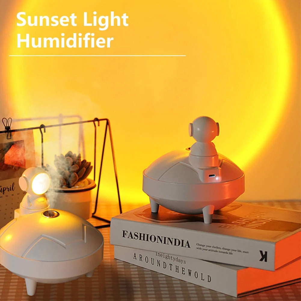 Astronaut Sunset Lamp Humidifier, 360° Rotating, USB Charging