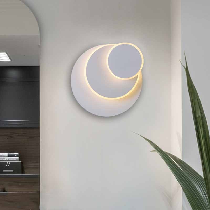 Round rotating bedside wall lamp
