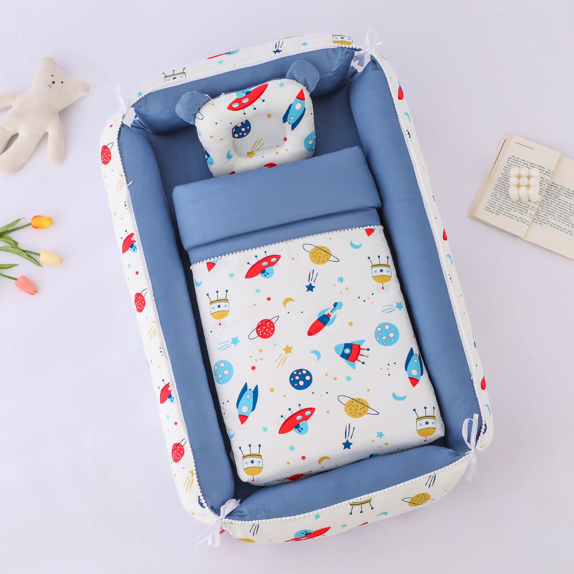 Removable Washable Baby Bionic Nursing Bed