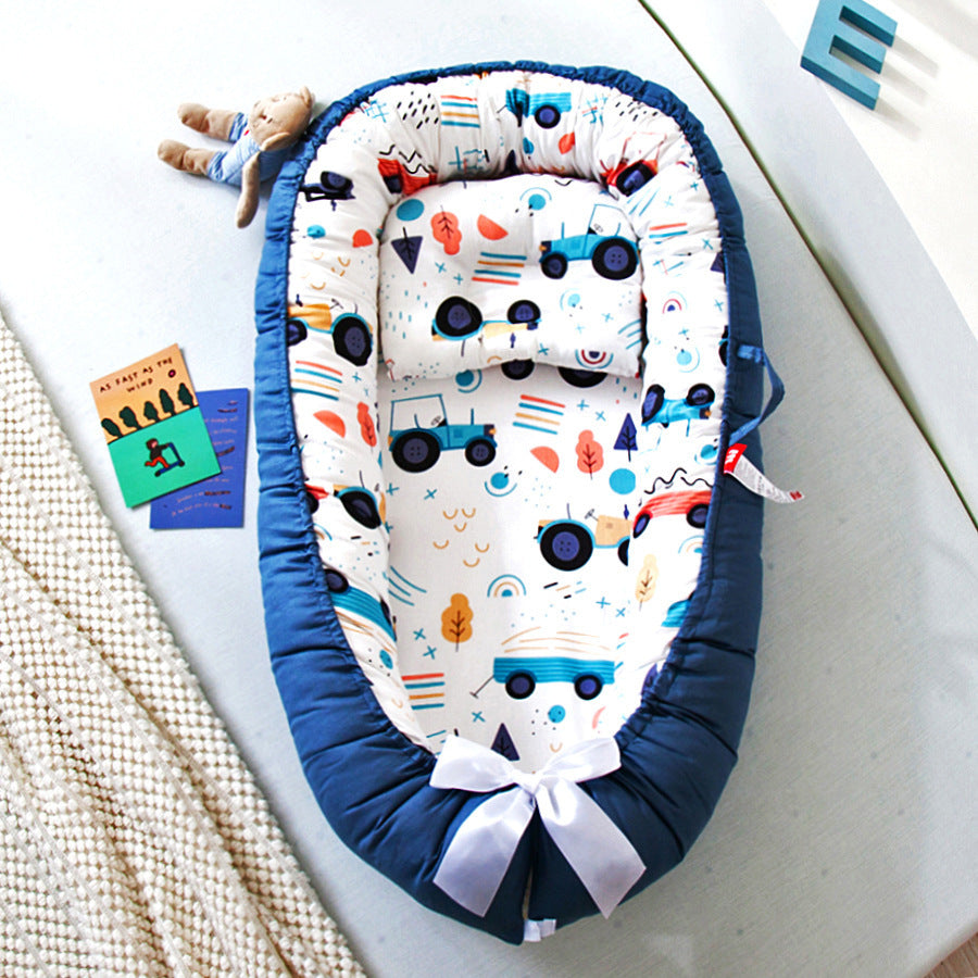 Portable newborn bed
