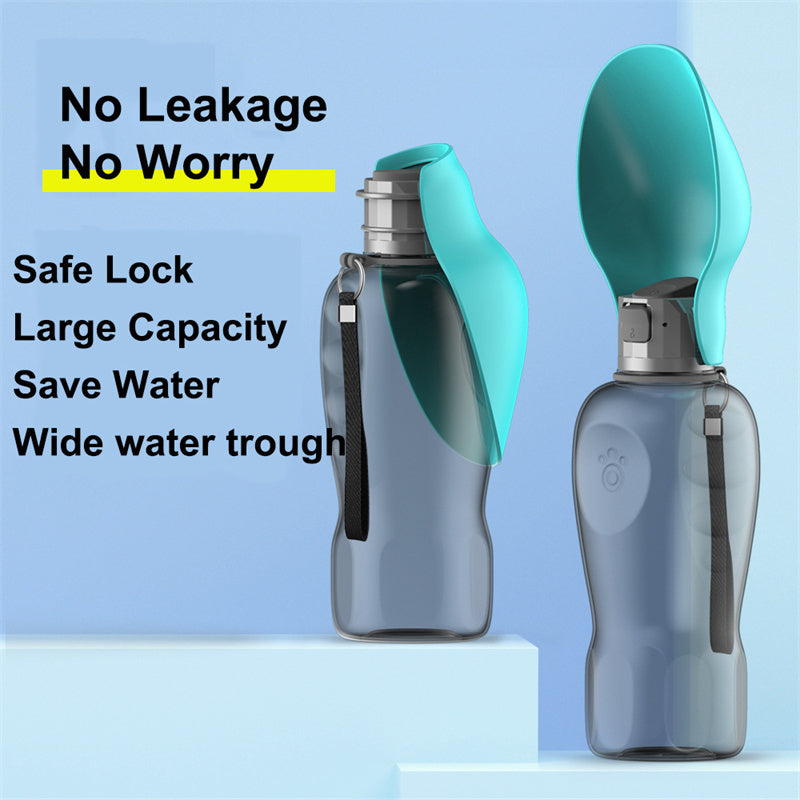Portable 800ml dog water bottle.