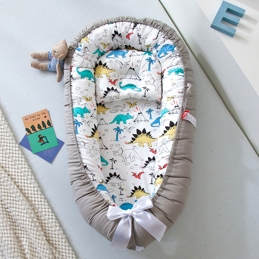Portable newborn bed