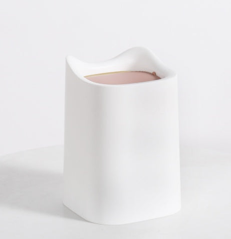 Cute girl-inspired paper basket with cover.