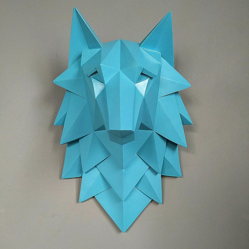 3D Abstract Wolf Head Sculpture, Handmade Resin Art for Wall Decor.