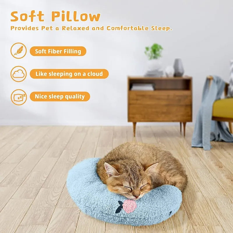 U-shaped fashion pillow for cats.