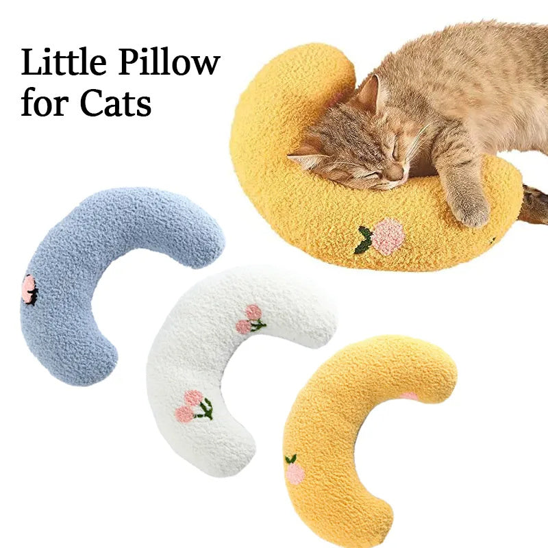 U-shaped fashion pillow for cats.